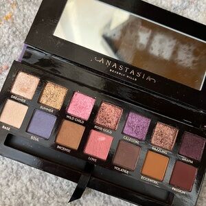 Anastasia Beverly Hills Norvina Eyeshadow Palette